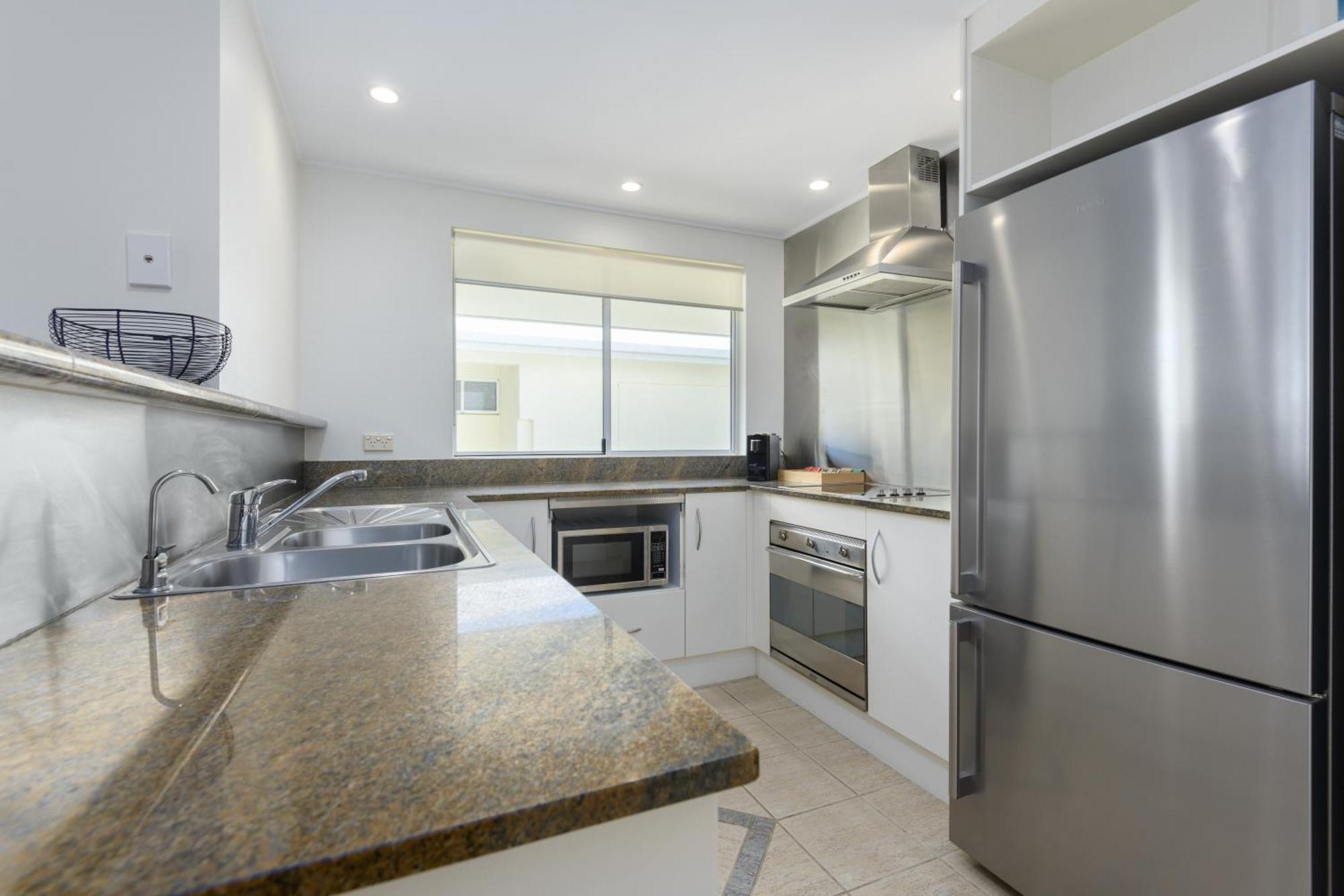 Mandalay Luxury Beachfront Apartments Port Douglas Buitenkant foto