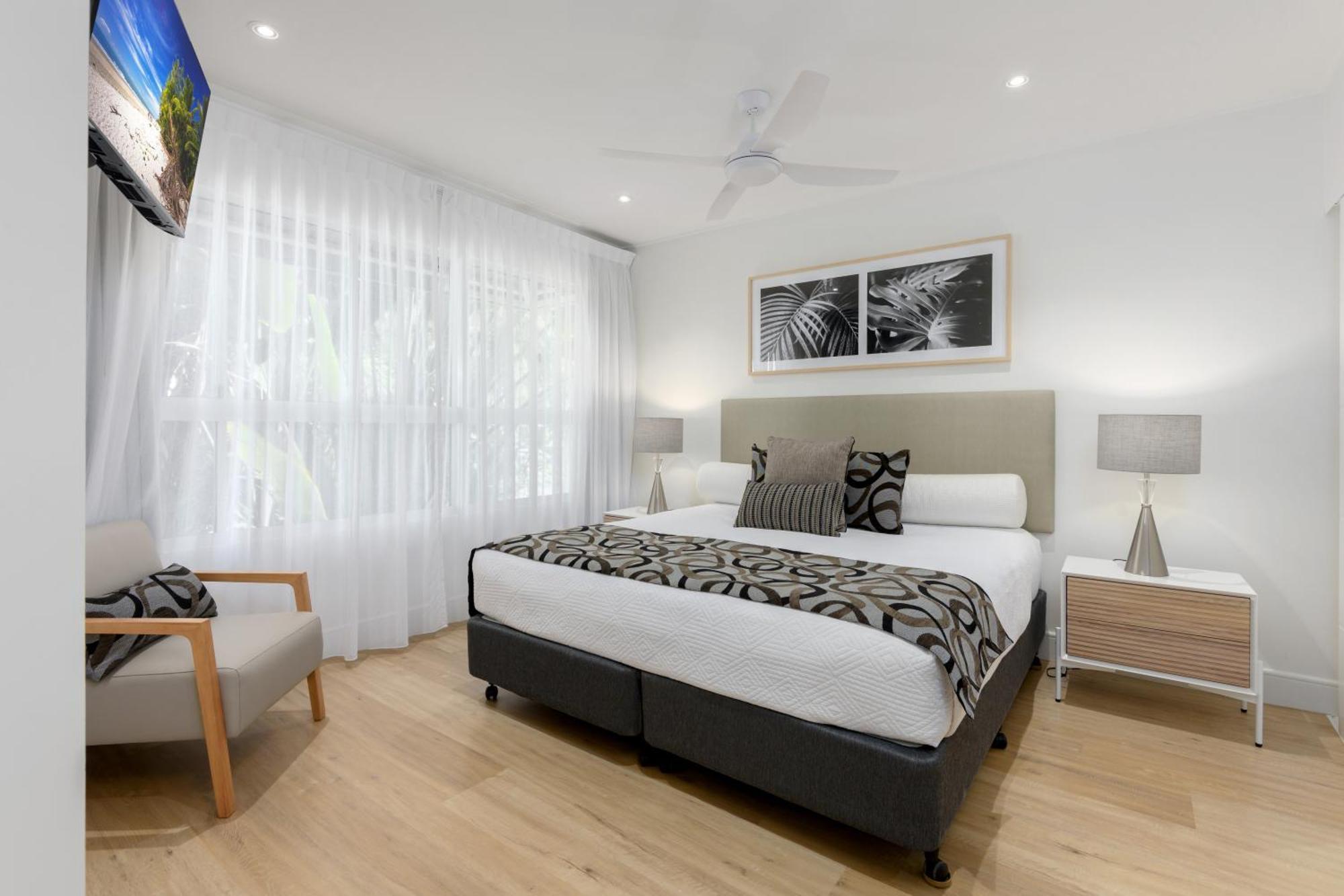 Mandalay Luxury Beachfront Apartments Port Douglas Buitenkant foto