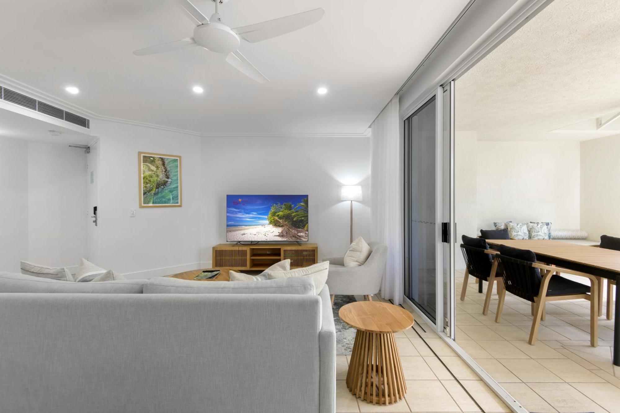 Mandalay Luxury Beachfront Apartments Port Douglas Buitenkant foto