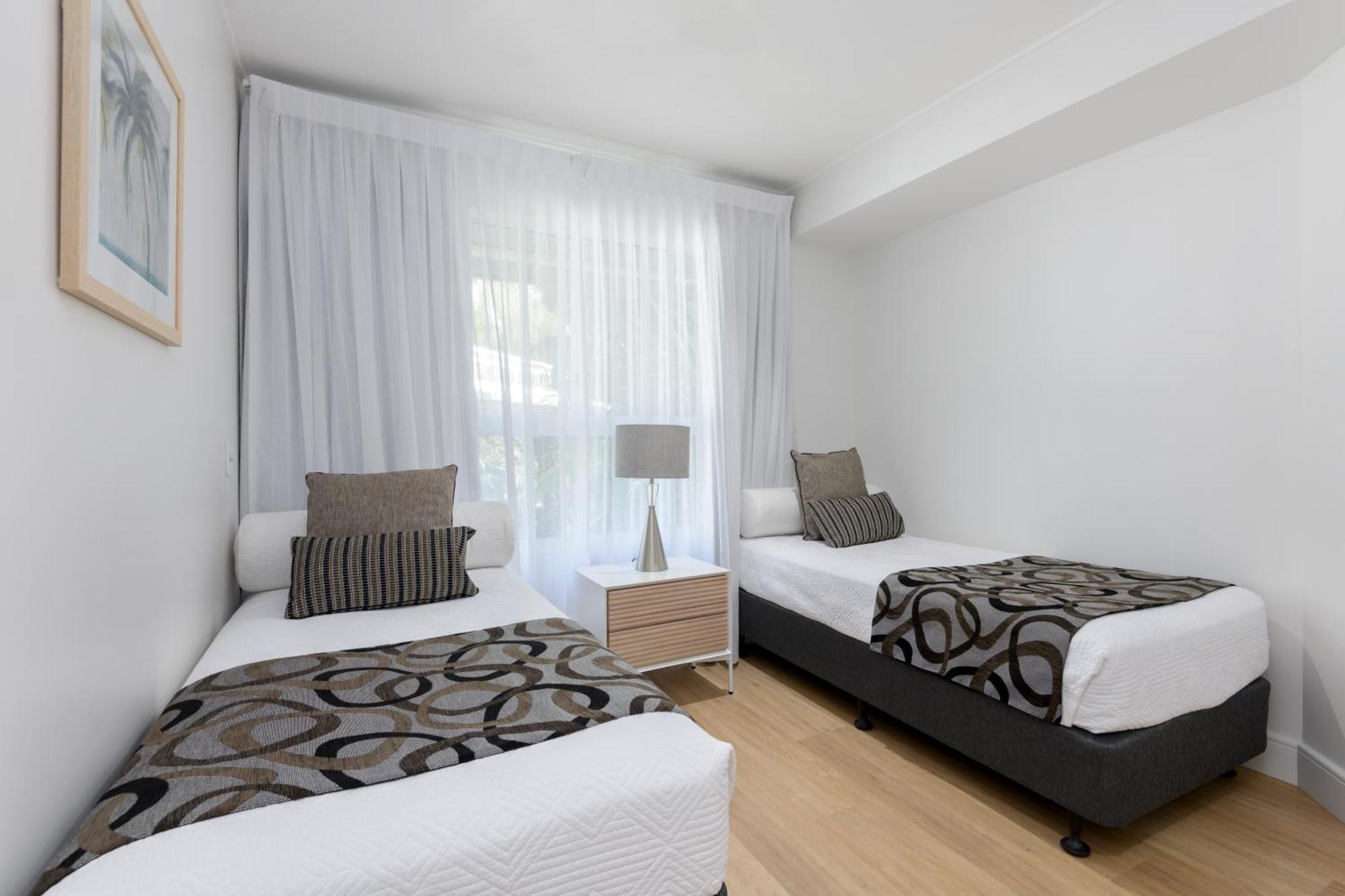Mandalay Luxury Beachfront Apartments Port Douglas Buitenkant foto