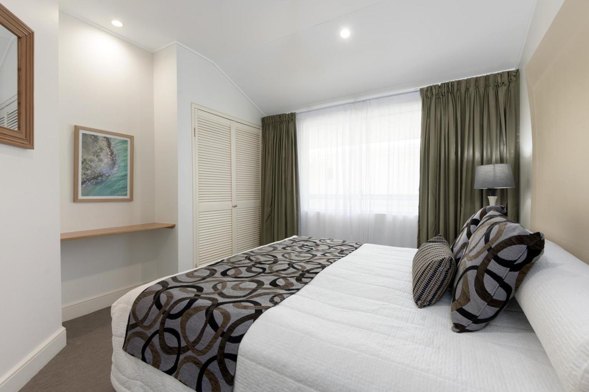 Mandalay Luxury Beachfront Apartments Port Douglas Buitenkant foto