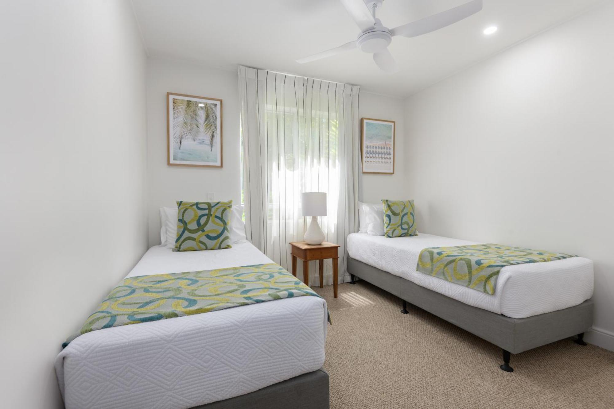 Mandalay Luxury Beachfront Apartments Port Douglas Buitenkant foto